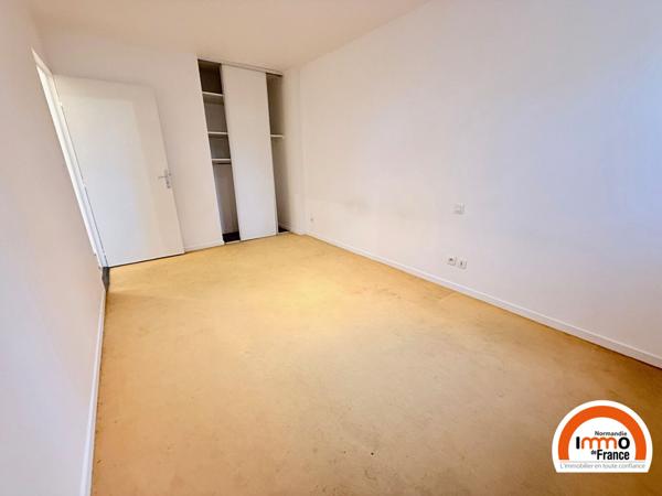 ROUEN - JARDIN DES PLANTES // F3 de 72,12 m² avec parking en s/sol