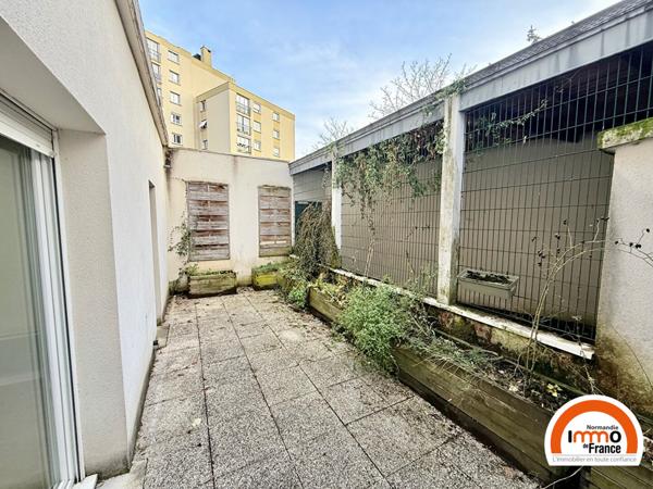 ROUEN - JARDIN DES PLANTES // F3 de 72,12 m² avec parking en s/sol