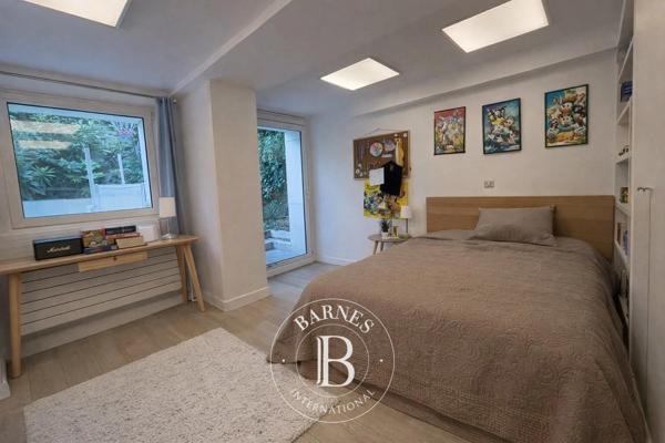 Neuilly-sur-Seine, Appartement 3 Chambres -  147 m² à vendre