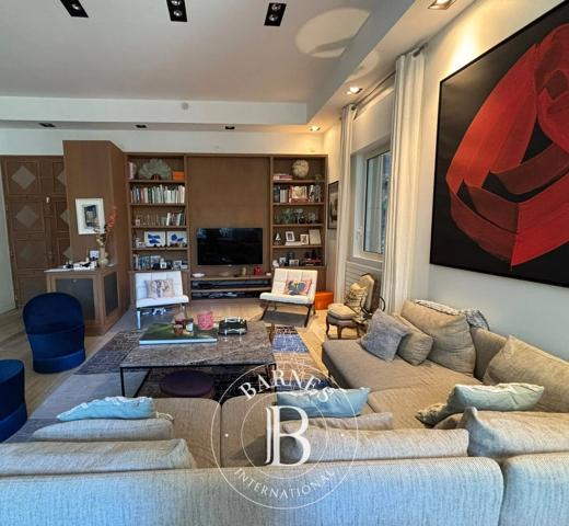 Neuilly-sur-Seine, Appartement 3 Chambres -  147 m² à vendre