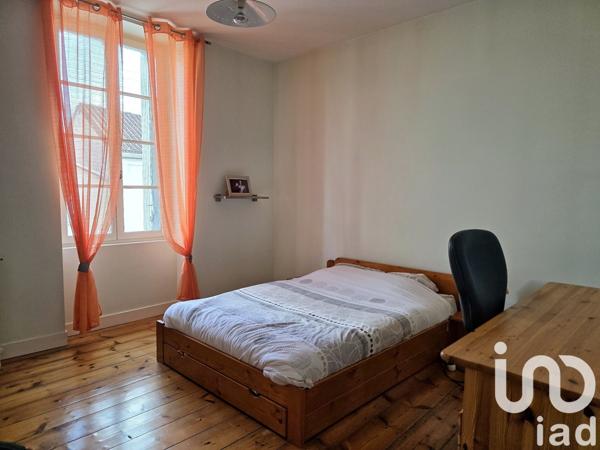 Maison à vendre 12 pièces 380 m² La Couronne