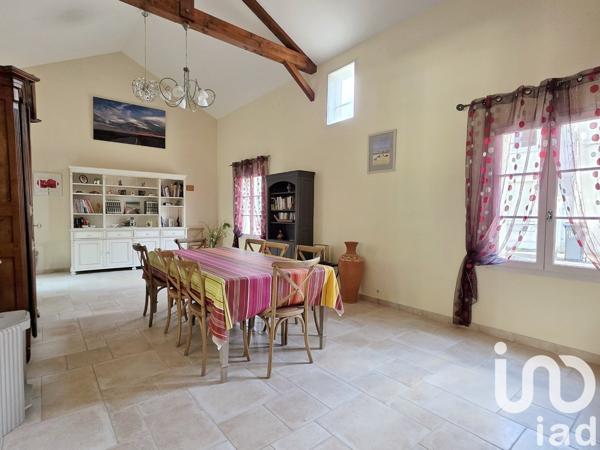 Maison à vendre 12 pièces 380 m² La Couronne