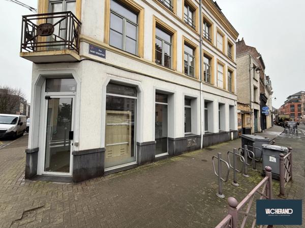 LOCAL COMMERCIAL - 120 M²