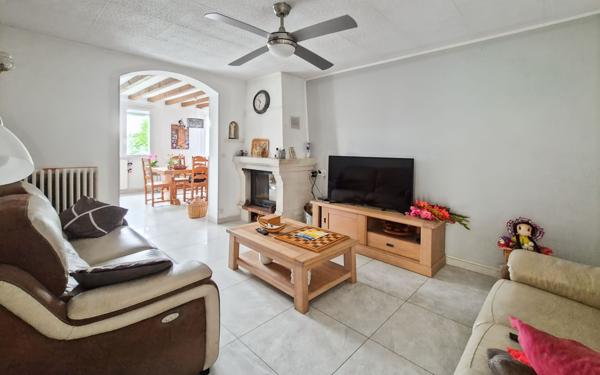 Maison à vendre    4 pièces •  Bourg-Saint-Andéol