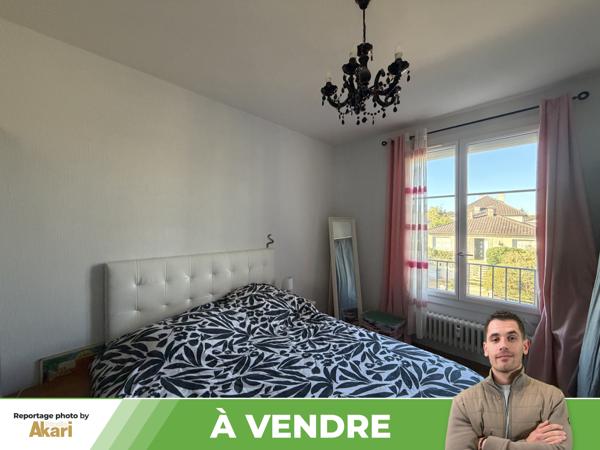 Appartement
         5 pièces
        - 100 m² Exclusivité 137 000 € *