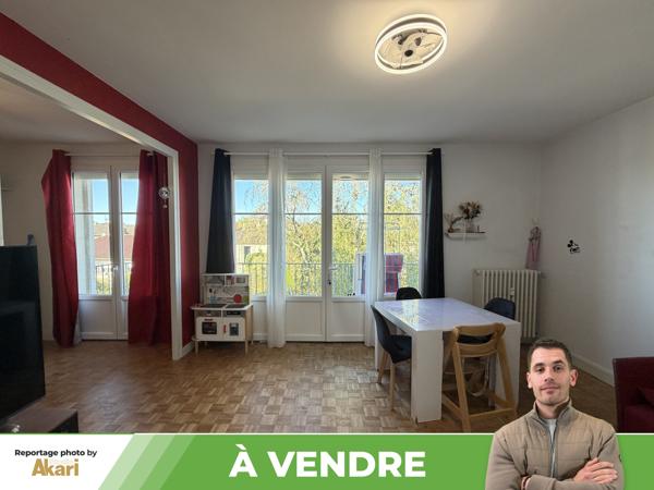 Appartement
         5 pièces
        - 100 m² Exclusivité 137 000 € *