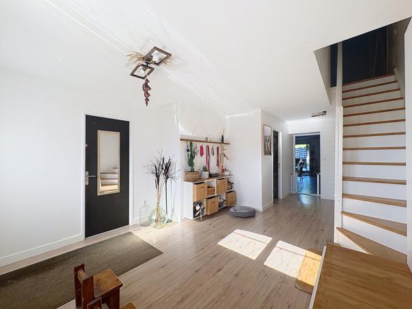 Arraye et Han, maison de village, 252 m2 + garage