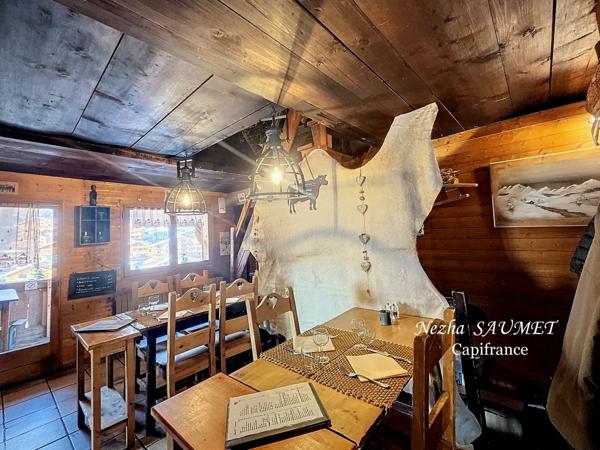 Fonds de commerce à vendre LE GRAND BORNAND (74), bar, restaurant, chambres d'Hôtes, terrasse, veranda, piste de ski, sud, chalet, pôele à bois, cheminée,