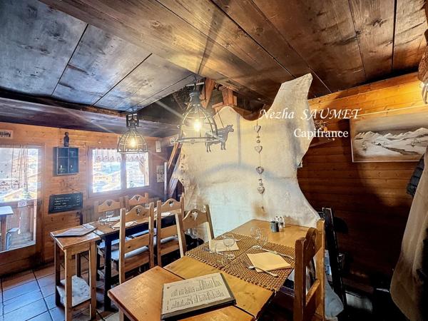 Fonds de commerce à vendre LE GRAND BORNAND (74), bar, restaurant, chambres d'Hôtes, terrasse, veranda, piste de ski, sud, chalet, pôele à bois, cheminée,