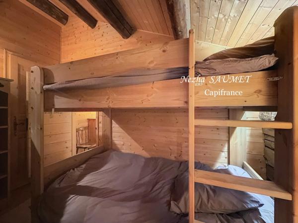 Fonds de commerce à vendre LE GRAND BORNAND (74), bar, restaurant, chambres d'Hôtes, terrasse, veranda, piste de ski, sud, chalet, pôele à bois, cheminée,