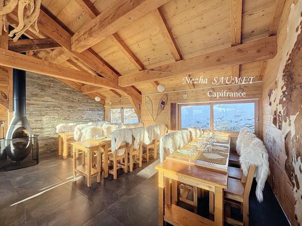 Fonds de commerce à vendre LE GRAND BORNAND (74), bar, restaurant, chambres d'Hôtes, terrasse, veranda, piste de ski, sud, chalet, pôele à bois, cheminée,