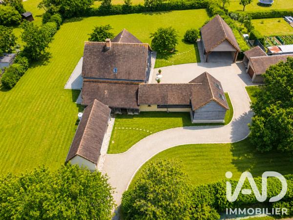 Maison à vendre 7 pièces 209 m² Savigné-l'Évêque