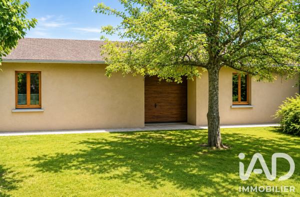 Maison à vendre 7 pièces 209 m² Savigné-l'Évêque
