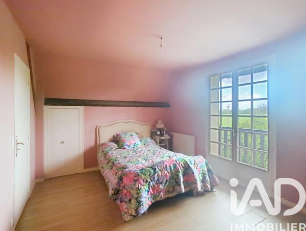 Maison à vendre 5 pièces 137,4 m² Le Mesnil-Esnard