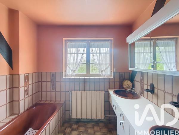 Maison à vendre 5 pièces 137,4 m² Le Mesnil-Esnard