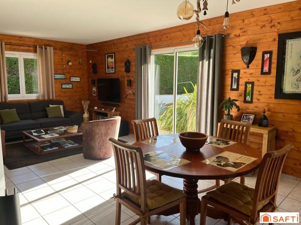 Villa plain-pied, clé en main, piscine & studio