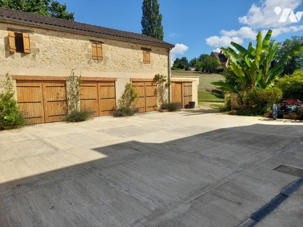 A VENDRE - SARALT LA CANEDA - Demeure de 281 m² sur parcelle de 3014 m²