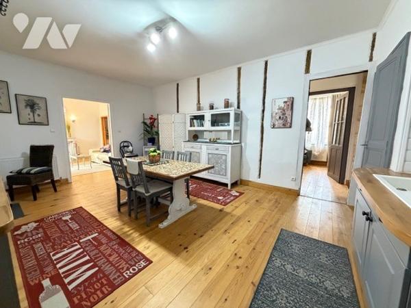 A VENDRE - SARALT LA CANEDA - Demeure de 281 m² sur parcelle de 3014 m²