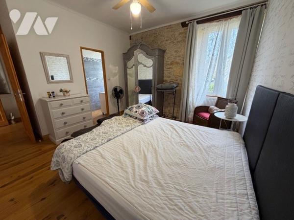 A VENDRE - SARALT LA CANEDA - Demeure de 281 m² sur parcelle de 3014 m²