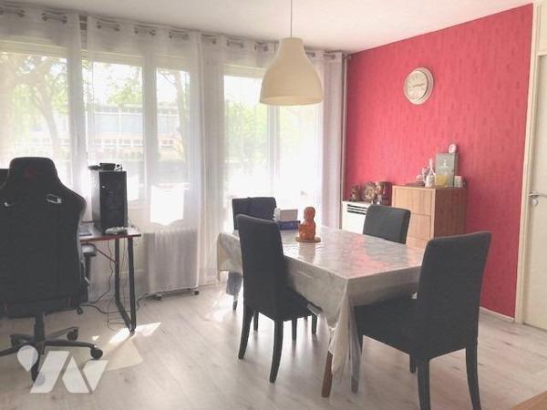 GRAND QUEVILLY - prox. Place du Québec - appartement T4 67,6 m² (actuellement 2 chbres)