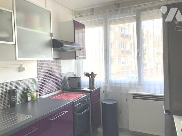 GRAND QUEVILLY - prox. Place du Québec - appartement T4 67,6 m² (actuellement 2 chbres)