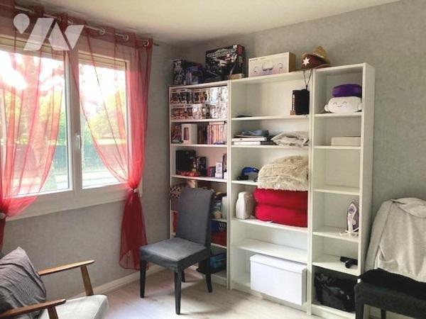 GRAND QUEVILLY - prox. Place du Québec - appartement T4 67,6 m² (actuellement 2 chbres)
