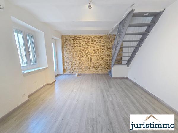 Bouchet (26790) Maison de village à bouchet (Drôme)