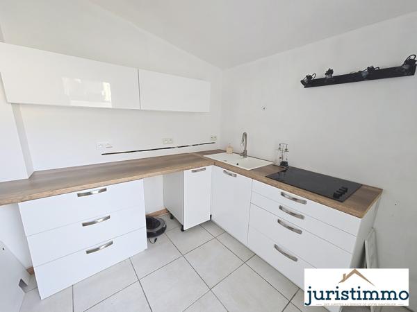 Bouchet (26790) Maison de village à bouchet (Drôme)