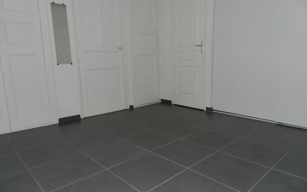 Appartement à louer    2 pièces •  Toulon