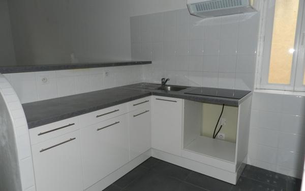 Appartement à louer    2 pièces •  Toulon