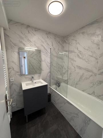 Appartement à louer à Rennes en Ille-et-Vilaine (35000), ref : 2043   
colombier