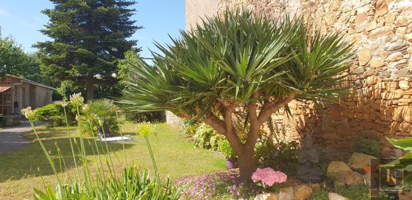 Maison
                                                                                                                                                                                                                                                                                                                        7 pièce(s)                                                                                                                                                                                                          3 chambre(s)                                                                                                                                                                                                          170  m²