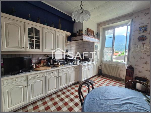 Appartement T3 avec cave et grenier