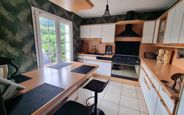 Maison à vendre    5 pièces •  Landerneau