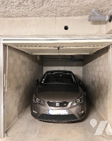 Point du Jour - T2 de 44,57 m² + terrasse de 21 m² et garage dans résidence 2020.