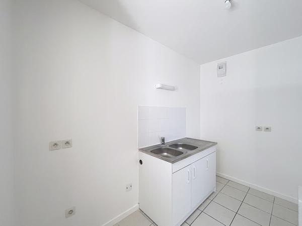 Appartement
         2 pièces
        - 48 m² Exclusivité 321 500 € *