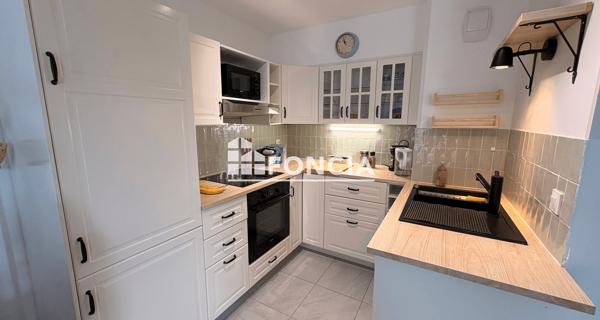 Location Appartement meublé 2 pièces 40 m² - Sainte-geneviève-des-bois 91700