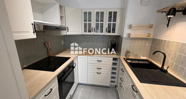 Location Appartement meublé 2 pièces 40 m² - Sainte-geneviève-des-bois 91700