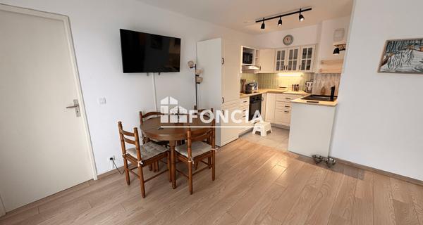 Location Appartement meublé 2 pièces 40 m² - Sainte-geneviève-des-bois 91700
