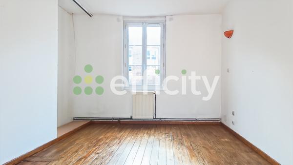 Maison 6 pièces - 114 m² Exclusivité efficity