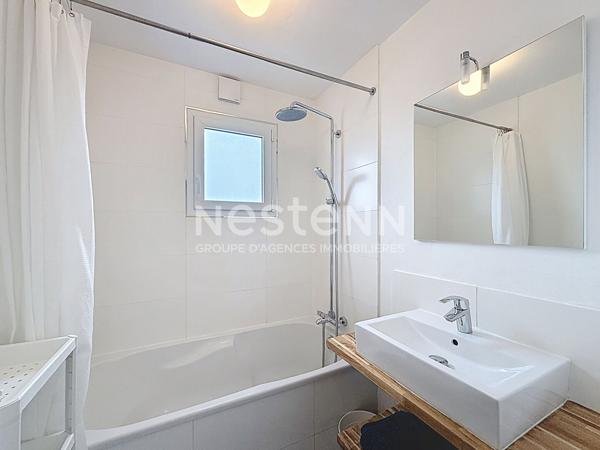 A LOUER Appartement T3 meublé - Secteur Saint pierre Rive Droite - 73m2