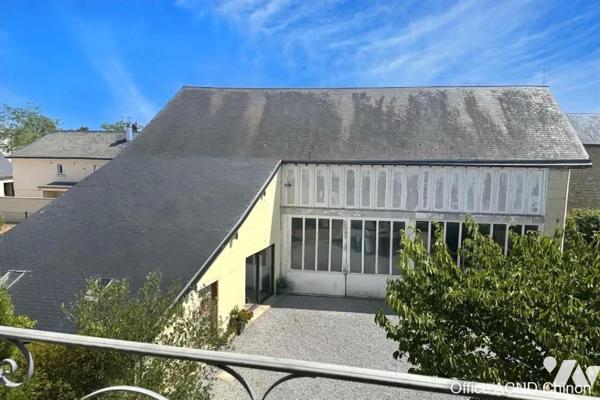 AVOINE, UNIQUE Maison d'habitation + partie professionelle

 Découvrez cette magnifique propr...