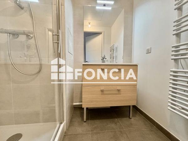 Location Appartement 5 pièces 112.9 m² - 3 rue Saint-Charles Versailles 78000