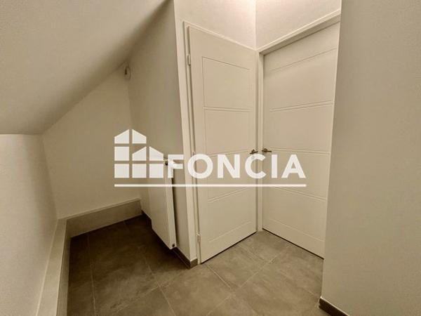 Location Appartement 5 pièces 112.9 m² - 3 rue Saint-Charles Versailles 78000