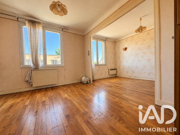 Maison à vendre 5 pièces 105 m² Montlouis-sur-Loire