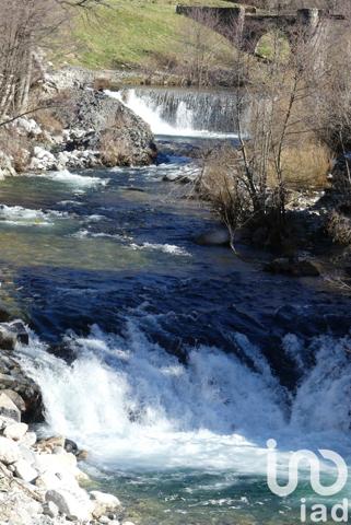 Maison de village 7 pièces de 150 m² à Burzet (07450)