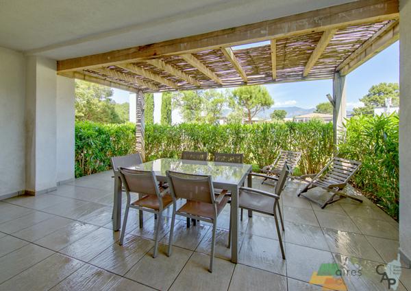 Lecci (20137) Investissement Idéal en Corse : T2 Moderne avec Terrasse, Piscine & Prestations Premium à Porto-Vecchio