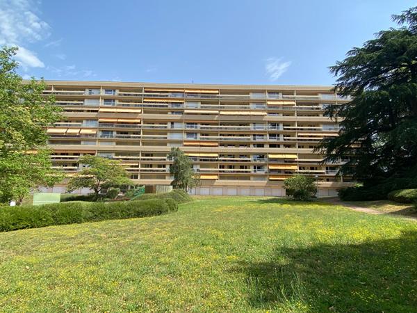 Appartement Ecully 5 pièce(s) 122 m2
