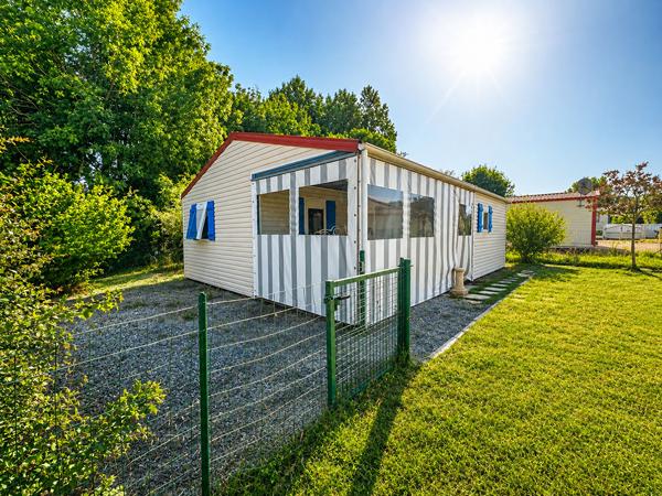 Terrain + chalet de 47 m2 à dix minutes des plages