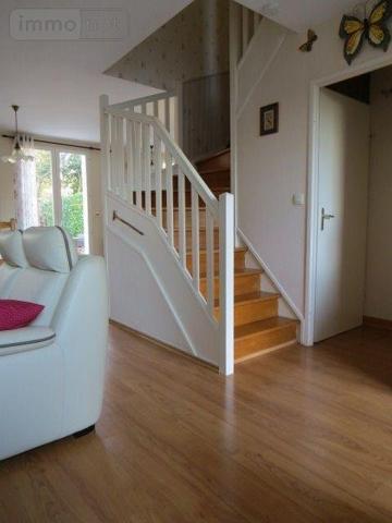 Pavillon à vendre à Charnay-lès-Mâcon en Saône-et-Loire (71850), ref : MA 675